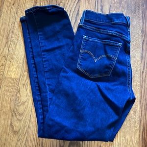 Levi’s dark wash shaping slim jeans